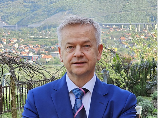 Prof. dr. sc. Suvad Isaković